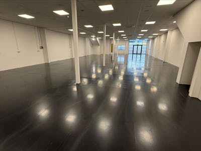 Unit 10 Capital Business Park, Borehamwood, Light Industrial / Office / Trade Counter / Warehouse To Let - processed-5326761E-B6A5-4178-BC49-9C52667885F0.jpeg