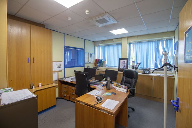 Unit 28, Cygnus Business Centre, Willesden, Industrial / Warehouse / Trade Counter / Showroom To Let - 10.jpg