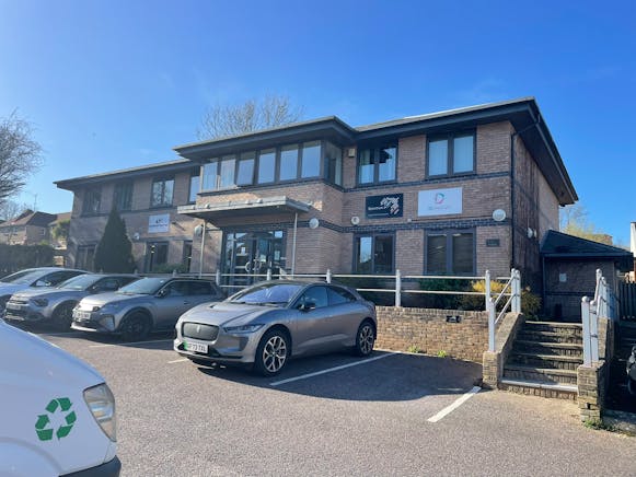 First Floor, Regent House, Battle, Office To Let - IMG_4202.JPEG