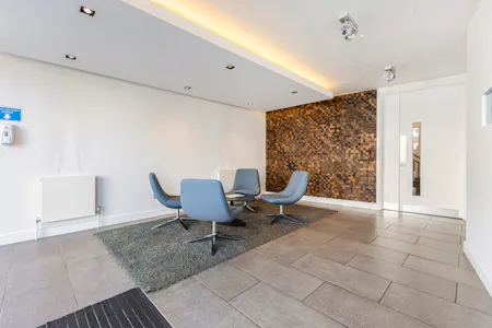 Ground Floor Office, 5 Chalfont Court, Amersham, Office To Let - 111059_Ground Floor 5 Hill Avenue (7).jpg