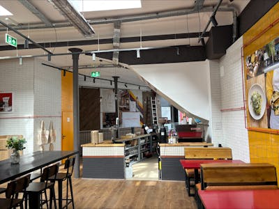 5 Ludgate Circus, London, Retail To Let - processed-24F7F337-C4A7-44AE-83FA-192B78BF0826.jpeg