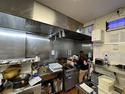 Fully Fitted Takeaway Premises, 1133 Pollokshaws Road, Glasgow, A3 (Restaurants and Cafes) For Sale - IMG_8614 2.jpg