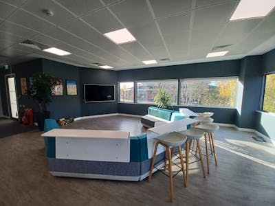 Globe House, Globe Park, Marlow, Hi Tech / Lab / Office / Other To Let - 20221125_123635.jpg