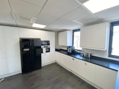 44 London Road, Sevenoaks, Office To Let - PHOTO20250617123631 6.jpg