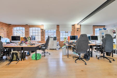 Unit 2, 7-13 Cotton’s Gardens, London, Office To Let - 1358748768d2c6ee48df9.jpg