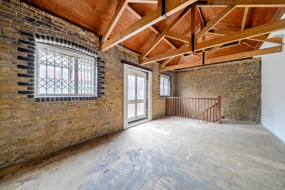 386 & 387 Railway Arches, London, Industrial To Let - 13889076693819abdccdf.jpg