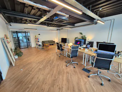 Ambition House, 6 Oldham Road, Manchester, Office To Let - 20260804_140037.jpg