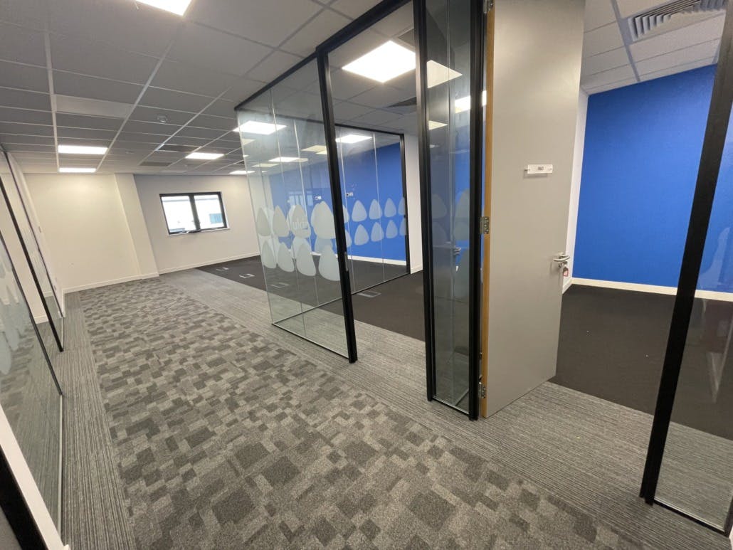 15 Hercules Way, Farnborough, Offices / Warehouse & Industrial To Let - IMG_3707-Sml-1030x773.jpg