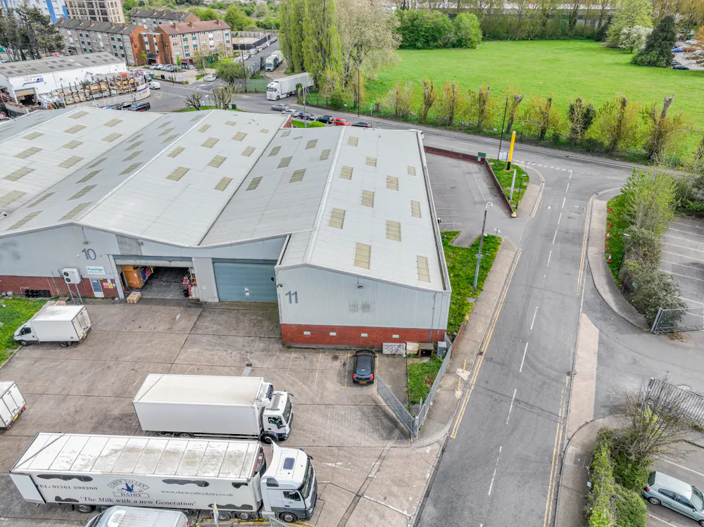 Unit 11, Fairway Trading Estate - FF21360_2026-04-13_FF21360_2026-04-10_DJI_20260410112423_0019_V.jpg