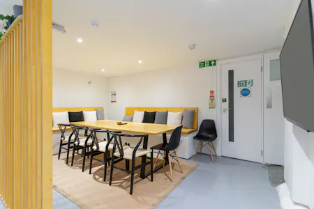 Units 6 + 11, 5 Durham Yard, London, Office To Let - 5-Durham-Yard-Unit-6-E2-Bethnal-Green-London-Fields-Office-Studio-To-Let-Internal7-Dominion.London.jpg