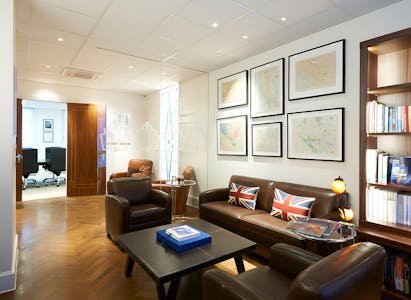 18A St. James's Place, London, Office To Let - 18asjpmeet.jpg