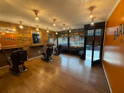 44 East Main Street, Broxburn, Retail To Let / For Sale - Internal Front Shop 2.jpeg