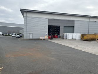 Unit 11b, Manchester, Industrial To Let - IMG_3473.jpg - More details and enquiries about this property