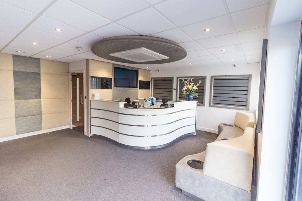 Unit L, Braintree Industrial Estate - 1.jpg