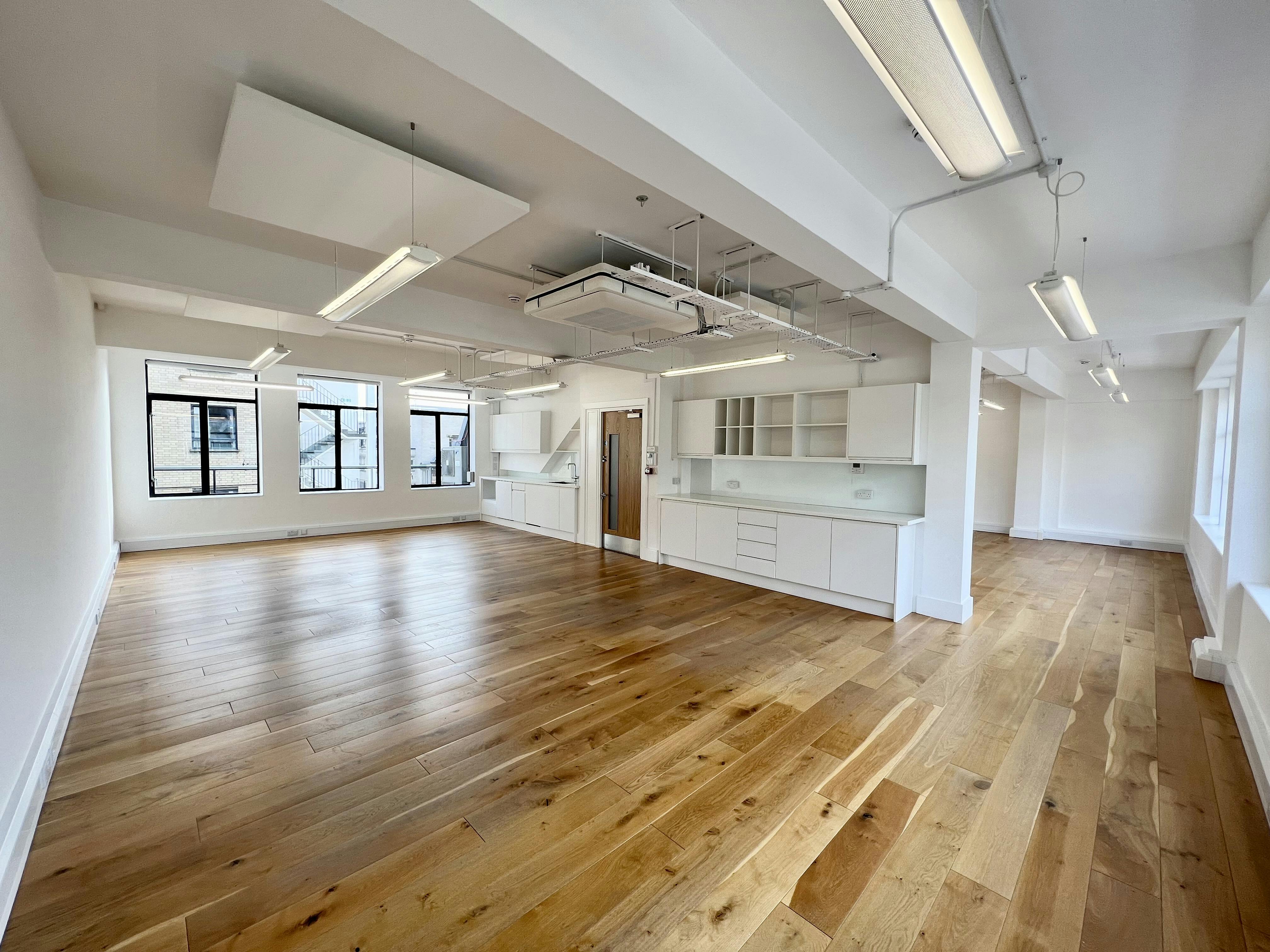 Noland House, London, Offices To Let - 20230301_092832995_iOS.jpg