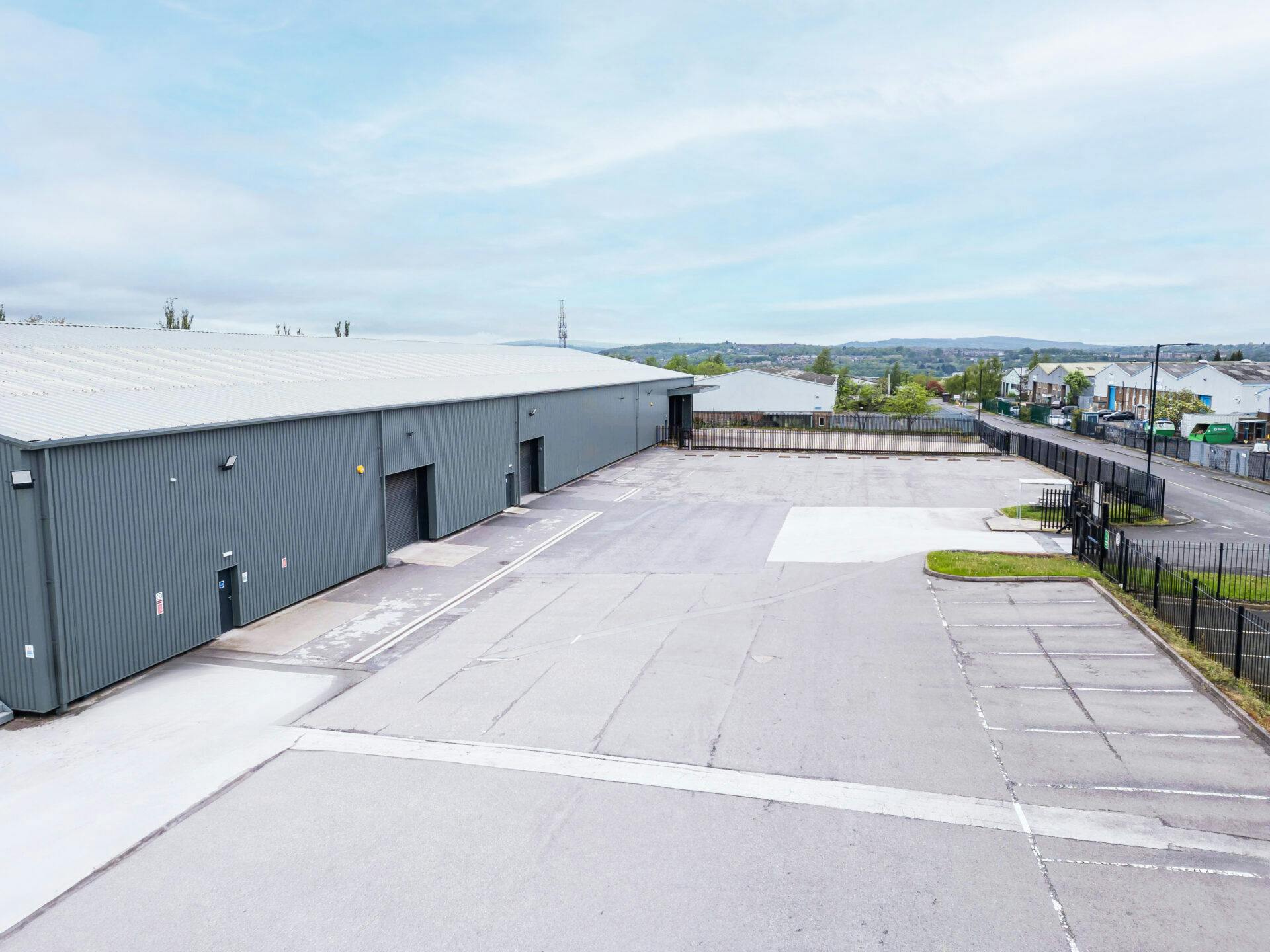 1 Parkway Close, Sheffield — image 9