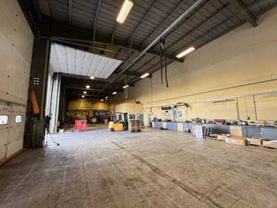 Seven Acres, Sundorne, Shrewsbury, Industrial / Industrial/Logistics / Industrial / Storage / Open Storage / Trade Counter / Industrial / Warehouse For Sale - IMG_1041.JPG