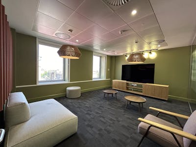 Capital House, Edinburgh, Office To Let - IMG_1079.jpg