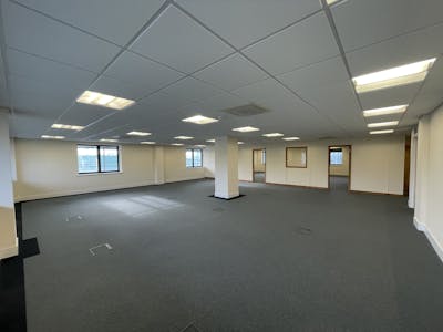 Market Chambers, Neath, Office To Let - IMG_9804.JPG