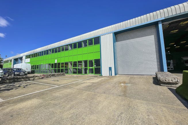 Unit 4, Kendal Court, Park Royal, Industrial / Warehouse To Let - 1.jpg