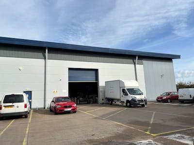 Unit 4, Shrewsbury, Trade Counter To Let - 10.jpg