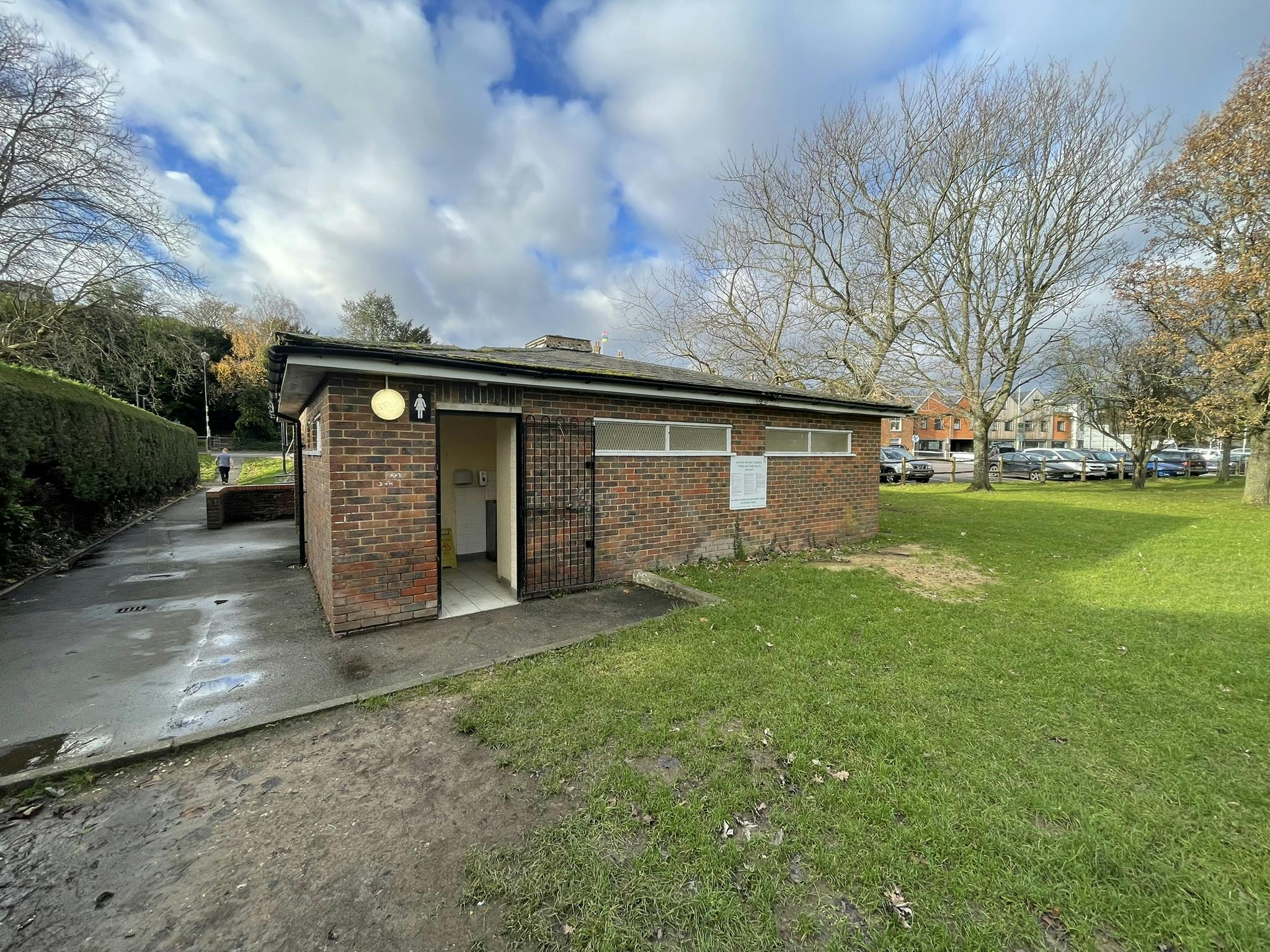 Former toilet block, Lucknow Place Car Park, Rye, Leisure / Office / Retail To Let - IMG_1376.JPEG