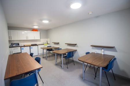 Unit 10 Chancerygate Business Centre, Slough, Industrial / Warehouse To Let - 9.jpg