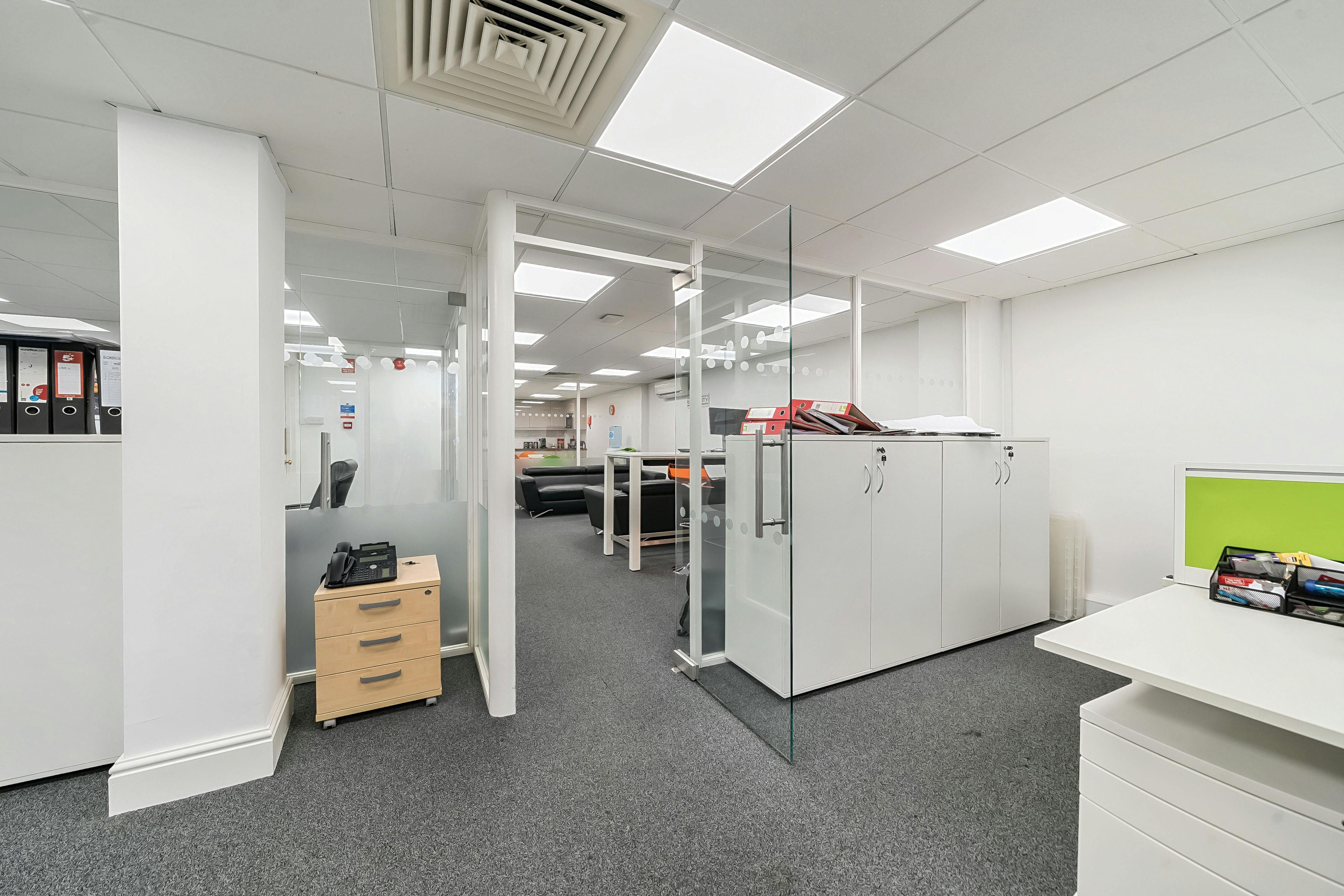 33 Clarence Street, Staines-upon-Thames, Investment / Office For Sale - 1251771 2.jpg