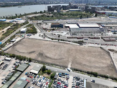Plot 7 Beckton Gas Works, Armada Way, London, Open Storage To Let - DJI_20260711135058_0017_V.JPG