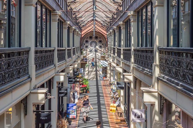 Clifton Arcade, Bristol, Investment / Retail For Sale - CliftonArcadeCliftonBristol37.jpg Clifton Arcade, Bristol, Investment / Retail For Sale - CliftonArcadeCliftonBristol37.jpg