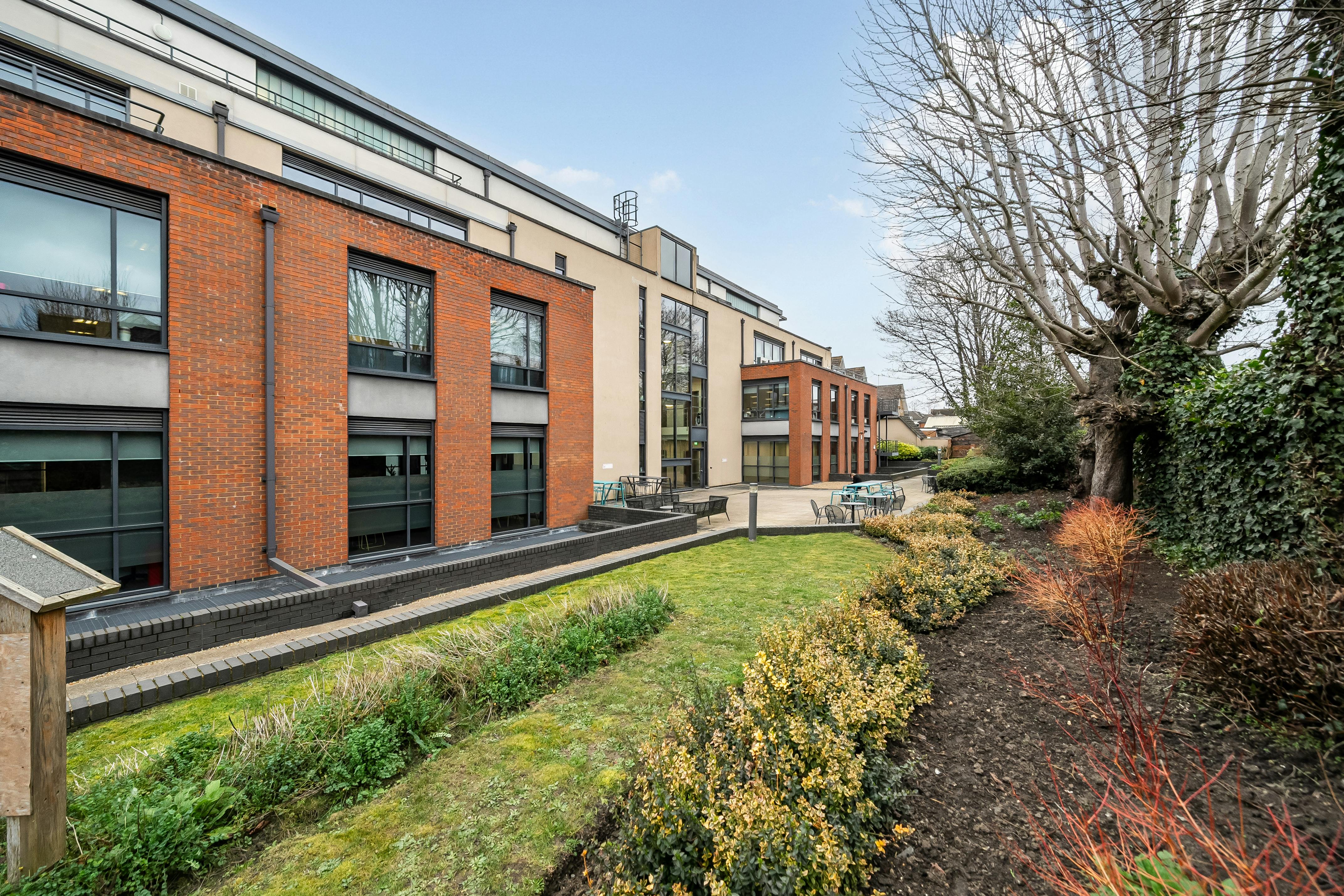 65 Woodbridge Road, Guildford, Office To Let - 1422113-16-69a0738168b4d.jpg