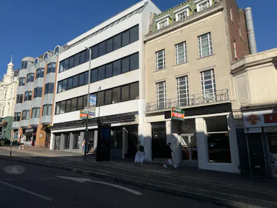60 West Street, Brighton, A3 (Restaurants and Cafes) / Retail / High Street Retail To Let - IMG_0910.jpeg