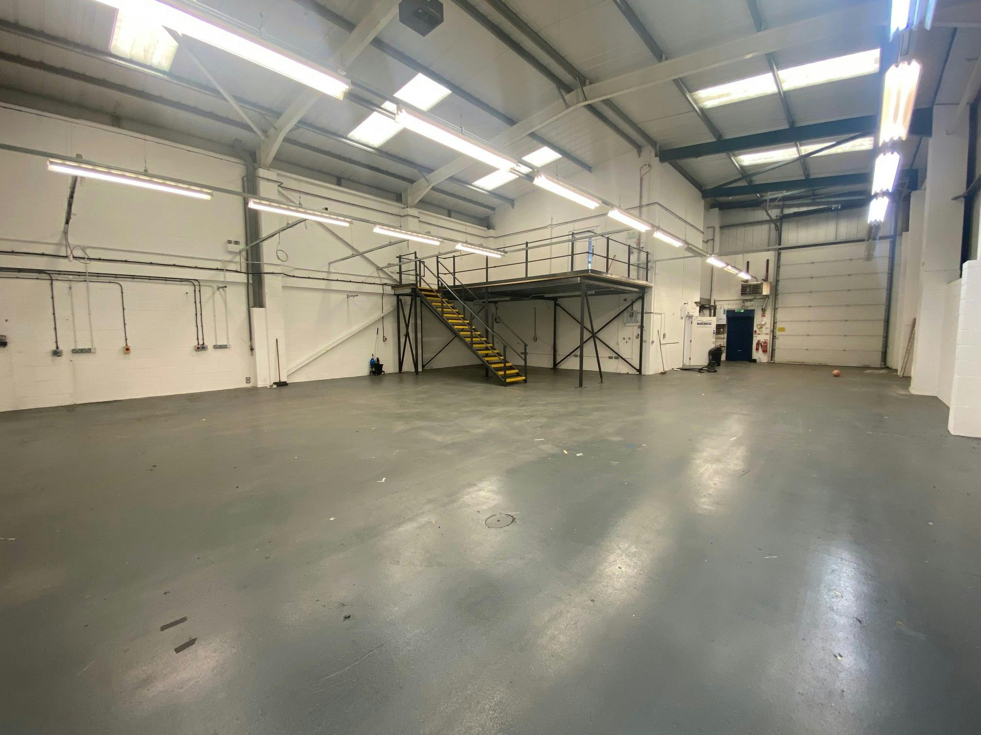 Unit 1 Angel Court, Burley Road, Leeds, LS3 1BS