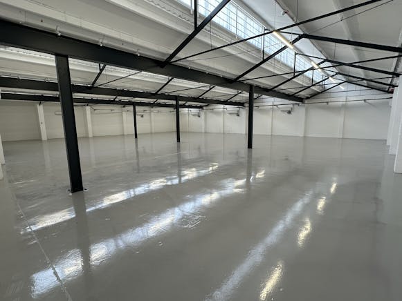 Unit 11 Zennor Trade Park, Balham, Industrial To Let - IMG_1249.JPEG