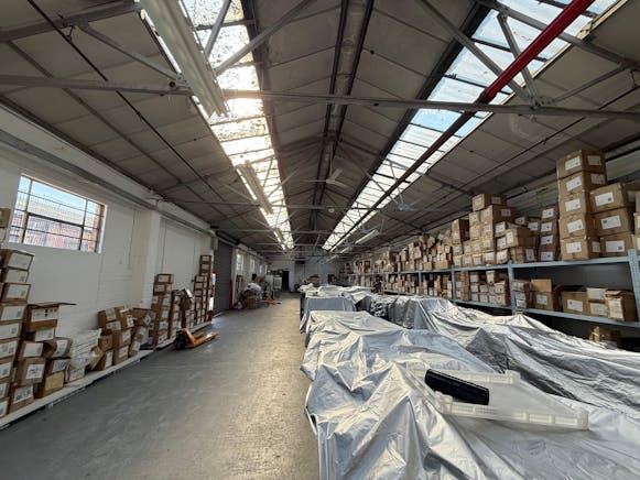 18 Towerfield Road, Southend-on-Sea, Industrial To Let - WhatsApp Image 2026-03-06 at 09.47.59 (2).jpeg