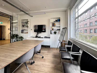 Bolsover House, 5-6 Clipstone Street, 2nd Floor, London, Office To Let - IMG_6277.jpg