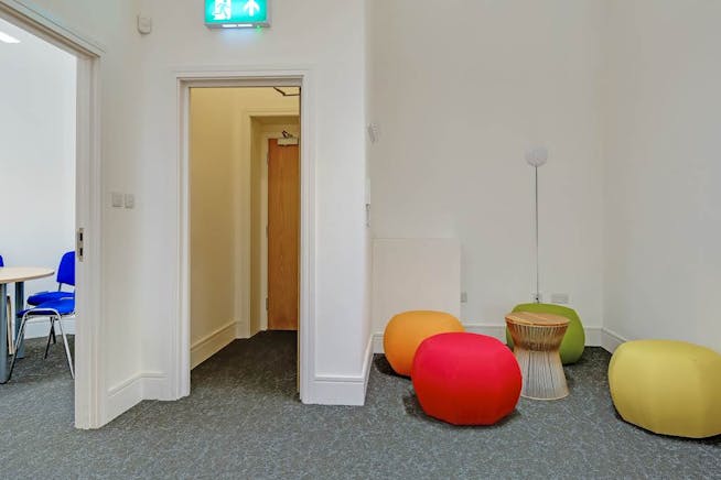 24 Bedford Row, London, Offices To Let - 08-f3ed85471-HN-TSP-24 Bedford Row-27-small.jpg