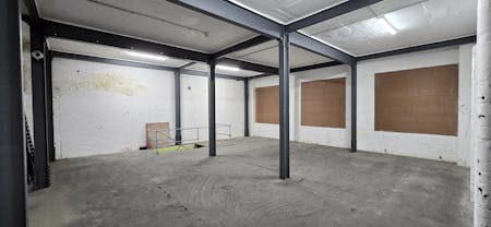 Unit 1, 210 Church Road, London, Industrial / Warehouse To Let - 20240919_095432.jpg