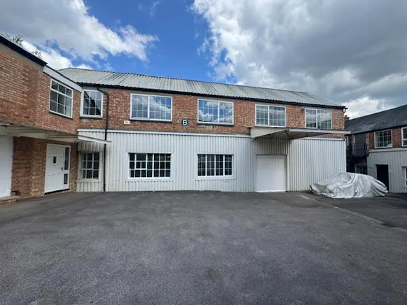Brow Business Centre, Copyground Lane, Unit B, High Wycombe, Industrial / Offices To Let - 71150911-4112-44a5-acc3-23c723ec3f9b.jpg