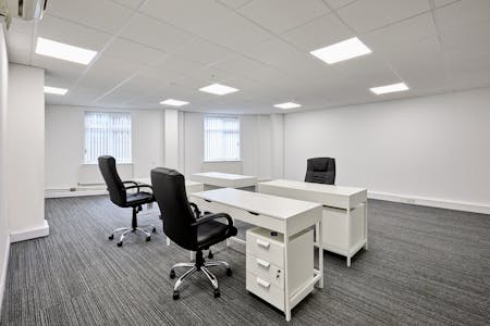 Tanshire Business Park, Shackleford Road, Elstead, Office To Let - TAN08Sep25_018LoRes_previews.jpg