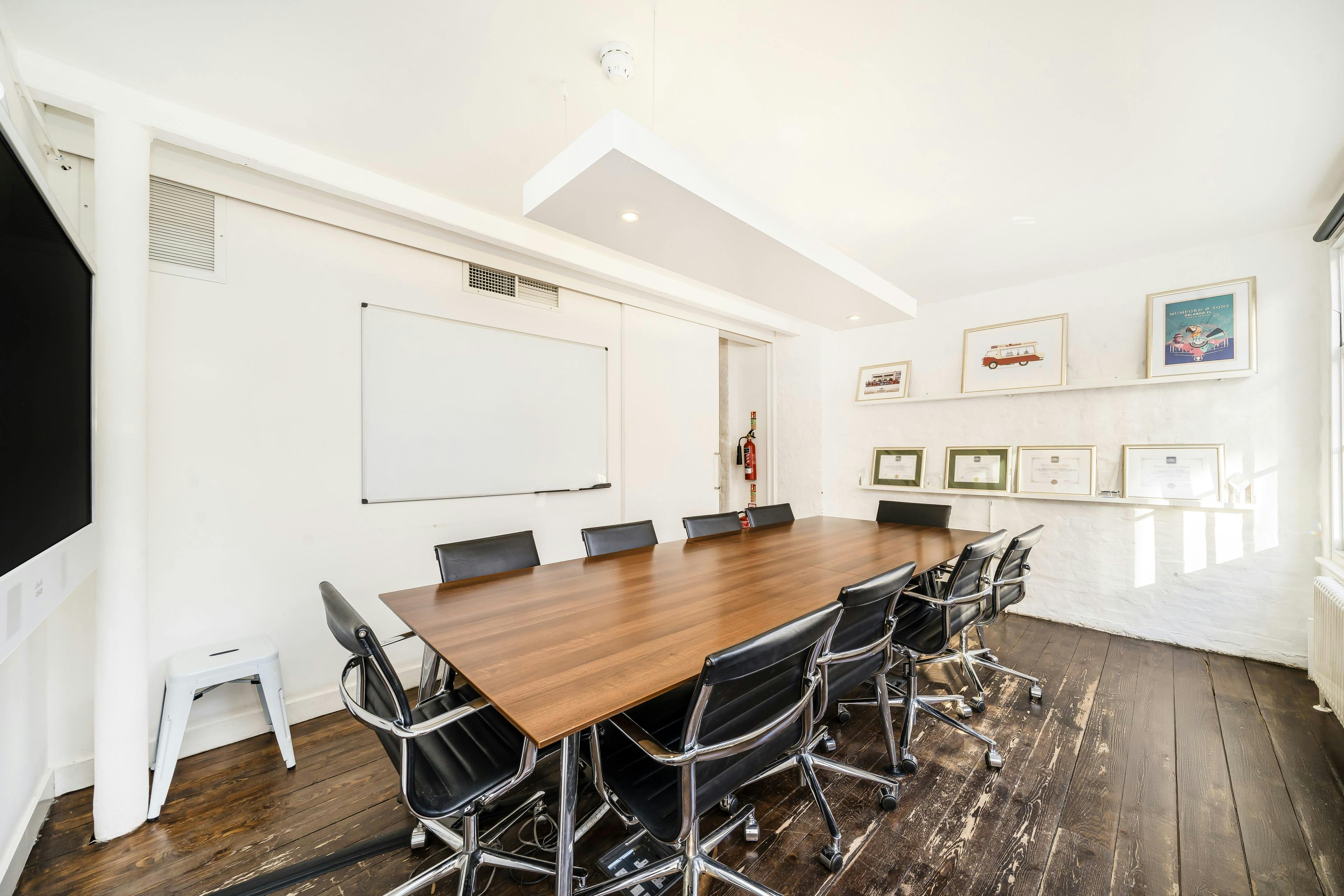 6 Willow Street <span>EC2A</span>