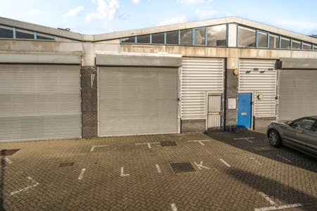 7 Rutland Studios, White City, Industrial To Let - 138153136915a98775fa2.jpg