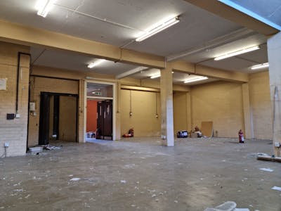 32-36 Tottenham Road, London, Industrial To Let - ca8ff8e458f64a5282d787a70cd2540a.png