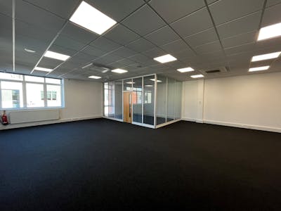 Unit 34 Orbital 25, Watford, Warehouse To Let / For Sale - internal office 2.jpg