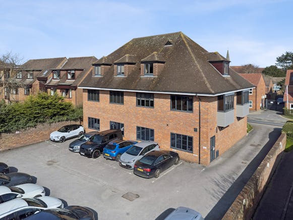 Chiltern House, Marlow, Offices To Let - 104747_Chiltern House Dean Street(9).jpg