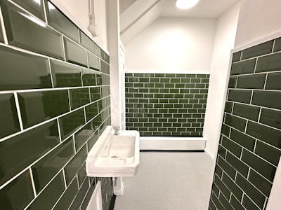 Arch 16a Goswell Hill, Windsor, Leisure / Office / Retail To Let - IMG_5219.JPEG