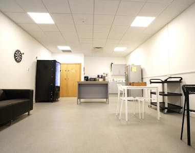 Maitland House, Southend-On-Sea, Office To Let - kitchen.jpg