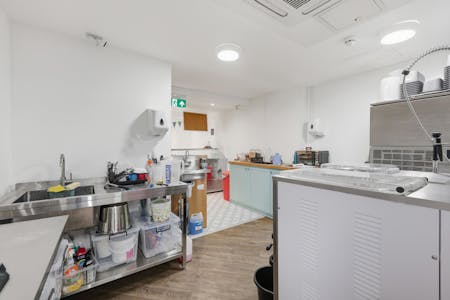 Mixed-Use Camden Freehold, 39 Parkway, London, Mixed Use / Residential / Retail For Sale - img_5994 1.jpg