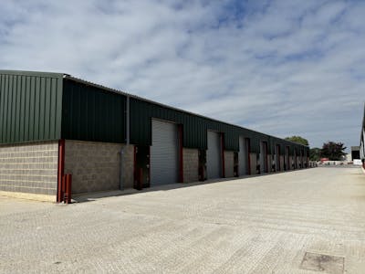 Manor Farm Barns (Units 2A-I), Manor Farm, Southampton, Industrial / Warehouse To Let - IMG_2438.jpg