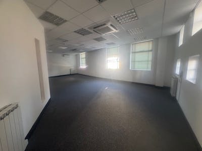 Unit 1 Heathgate Place, London, Office To Let - 3.jpg
